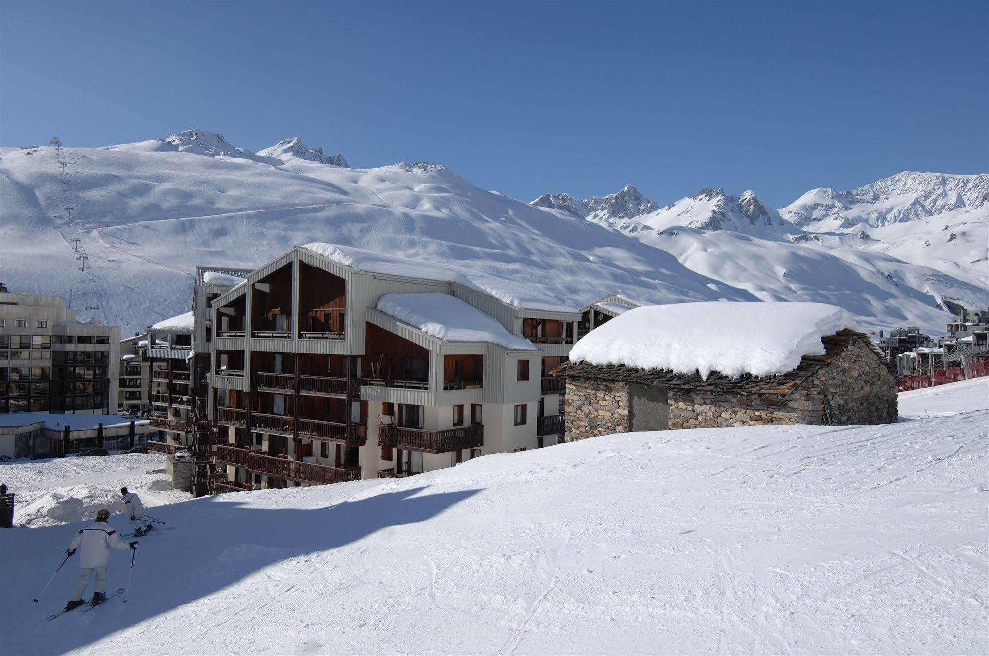 Residence Odalys Le Hameau Du Borsat Tignes Exteriör bild